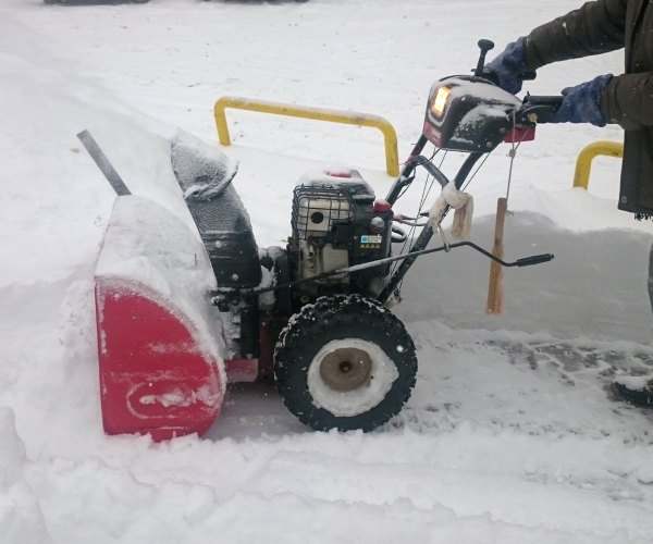 snow removal process -professional landscaping services