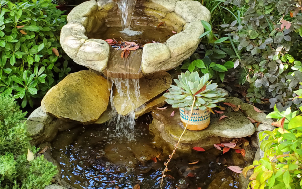 small backyard water feature professional landscaping Utah